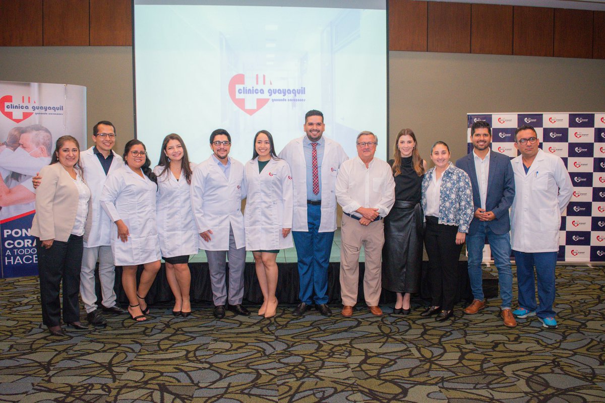¡Felicitaciones a los nuevos especialistas de Medicina Interna y Cardiología de la Clínica Guayaquil!🫀Orgullosa de verlos crecer tanto ✨ Éxitos en esta nueva etapa 👩🏻‍🎓👨🏻‍🎓 @AngelicaZarateZ @dr_arreaga_88 @mirellakbr @Sulie05324338 @lutib @DannySilvaC1 @drdpvera @paomorejon