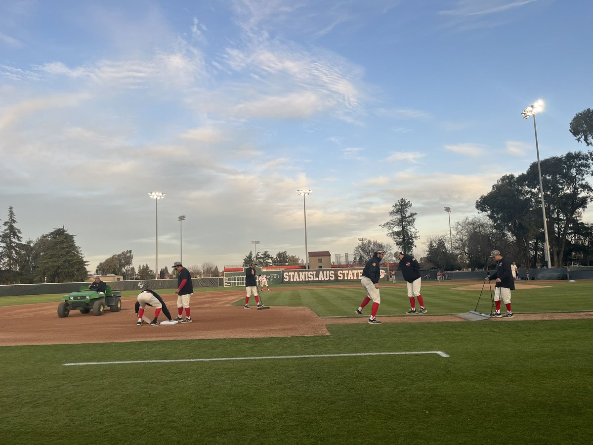 coachsteveflow's tweet image. Best time of the year: @goccaa opener for @GoStanState Baseball!
#ValleyTough