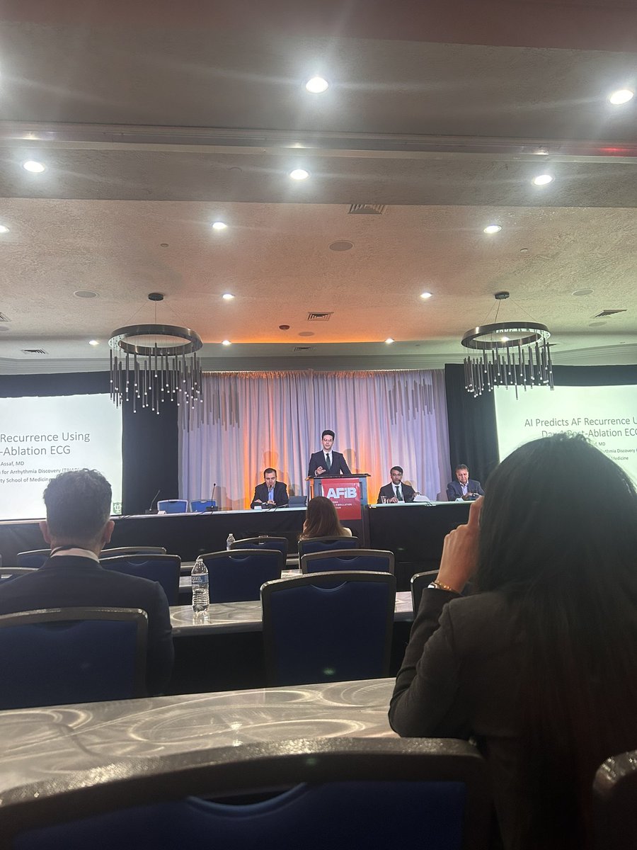 AF recurrence best predicted 1 day post ablation using ECG and AI, great presentation by <a href="/AlaAssaf3/">Ala' Assaf</a> !@TulaneTriad <a href="/nmarrouche/">Nassir Marrouche</a>