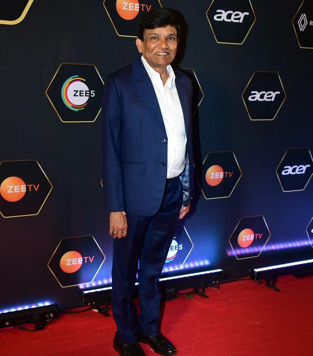 Jayantilal Gada, the visionary at the Red Carpet of Dadasaheb Phalke International Film Festival Awards 2024, His strategic brilliance continues to shape the industry. DPIFF 2024 Powered by: @Acer_India @RenaultIndia @jayantilalgada #jayantilalgada #penstudios #dpiff #dpiff2024