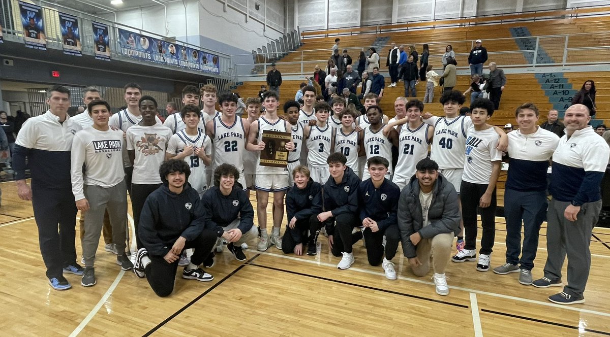 These are your back to back @IHSA_IL 4A Regional Champion @LPBoysBBall Lancers! On to Addison Trail and Sectional Tuesday Feb 27 6:00pm. Survive and advance #WeAreLakePark