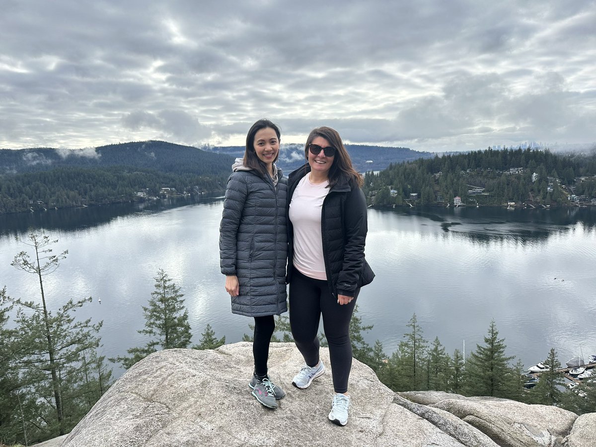 Anna Blefare tweet media