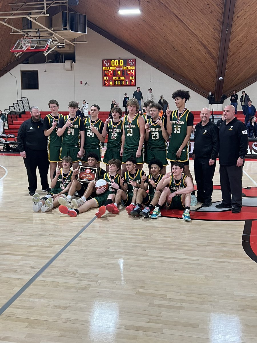 Congratulations to the 2024 Boys Large School Clark Tournament Champions, your Tantasqua Warriors!!

This is the first Clark Tournament Championship in School History! Go Warriors!! 🏀