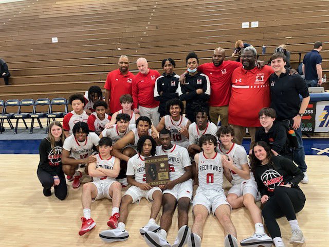 RedHawks are Regional Champions! Final score 66-51 over a very disciplined Joliet Central team! Marquis Vance 23pts Stephen Brown 20pts Darshan Thomas 11pts @Tim_OBrien10 @michaelsobrien @joehoopsreport @Millar_S