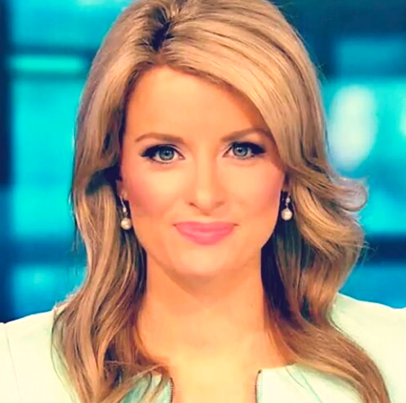 evasurga's tweet photo. WITHOUT CONTEXT
Lynda Kinkade CNN ◀️▶️ Iris de Graaf NOS
#HotNewscasters #PrettyFaces #BlondeBeauties https://t.co/LONPZ3rU0e