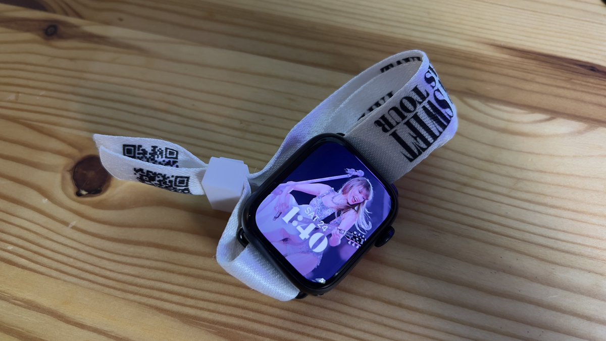 𝘃𝗮𝗻 (ON HIATUS) tweet media