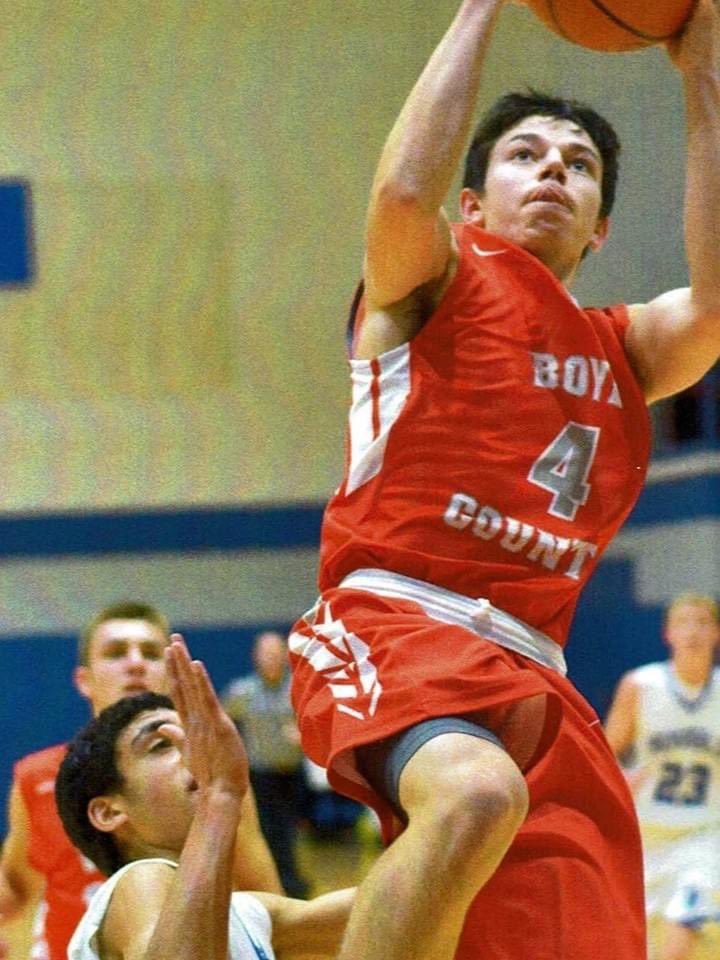 Boyd Basketball (@boydbasketball) on Twitter photo With tonight's game Jason Ellis has now played in more consecutive games than any other Lion. He passed Lion great Bobby Anderson to take the top spot!! "Ironman" "JayBird" Jason Ellis!! <a href="/Jasonellis_3/">Jason Ellis</a> <a href="/MrAnderson_4/">Bobby Anderson</a>
#IronManRevealed #LionStrong With tonight's game Jason Ellis has now played in more consecutive games than any other Lion. He passed Lion great Bobby Anderson to take the top spot!! "Ironman" "JayBird" Jason Ellis!! <a href="/Jasonellis_3/">Jason Ellis</a> <a href="/MrAnderson_4/">Bobby Anderson</a>
#IronManRevealed #LionStrong