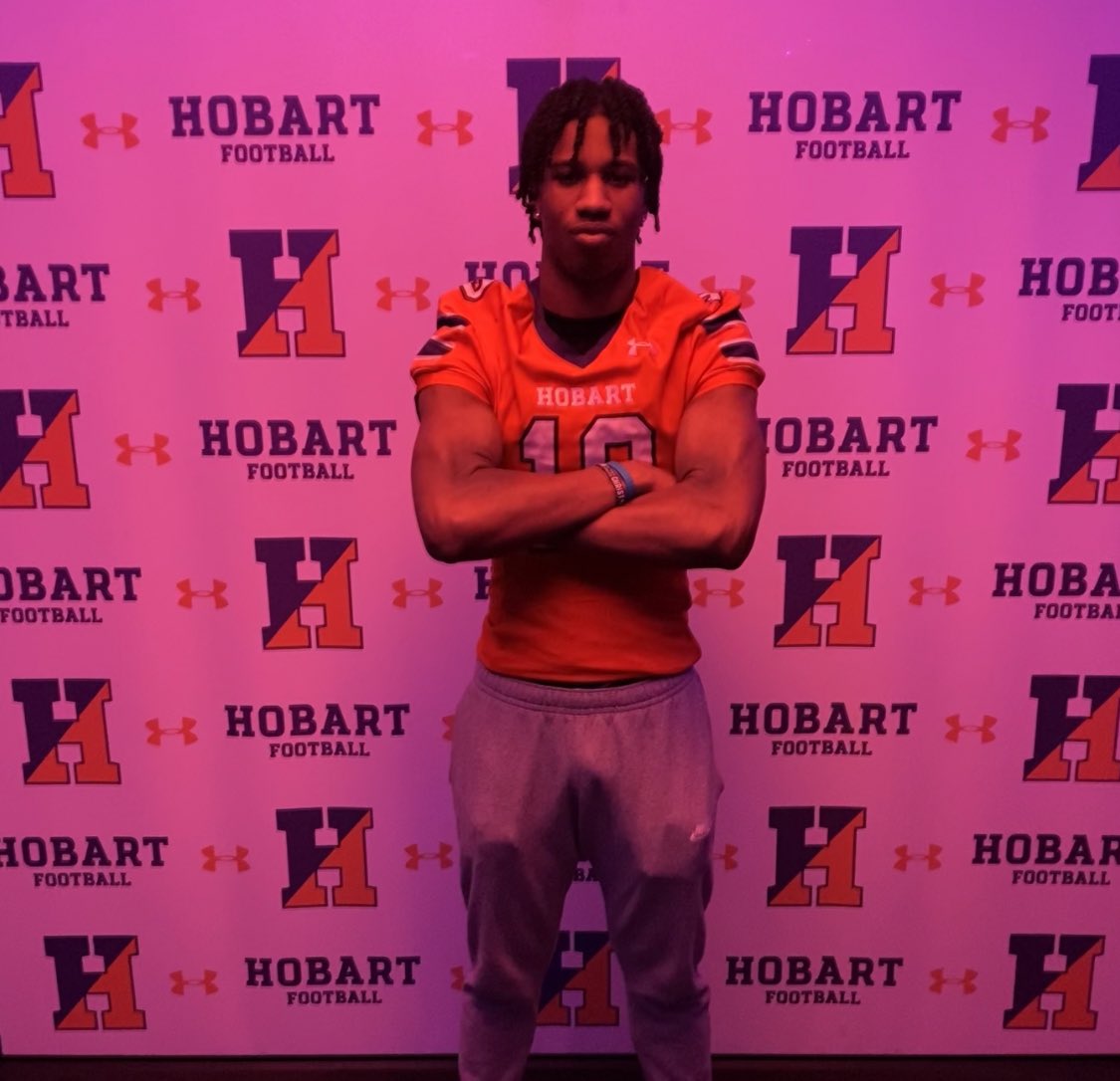 jaden19phillips's tweet image. Had a great visit Today at Hobart and William Smith College @HobartFootball. Thank you @Coach_DeWall and @CoachGreenBart for the invite and having me and my family up on campus!
@BHSFootballTeam