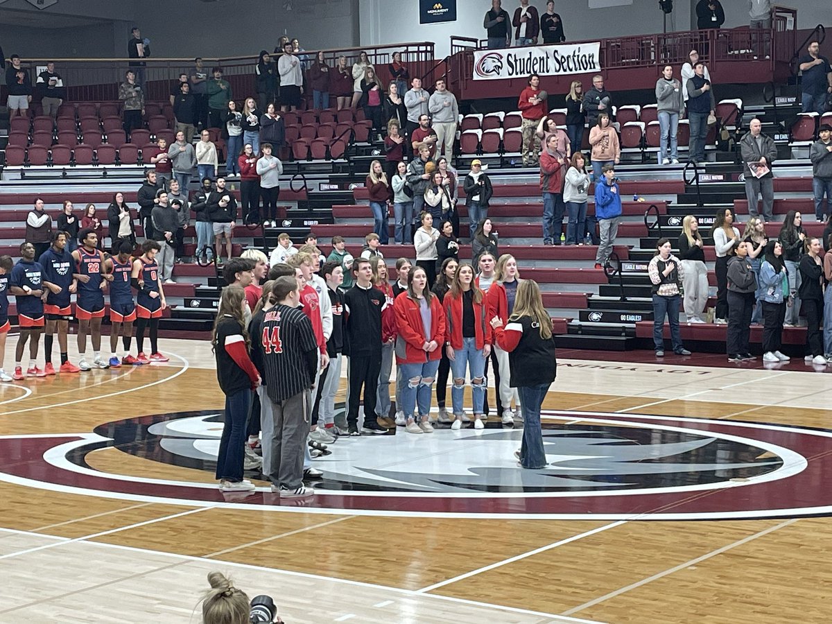 Proud to see …and hear the Cardinal Singers supporting the CSC Neurodiversity Awareness basketball games!! 🏀🦅 #chadronstatecollege #CSCEagles #GoCardsNation