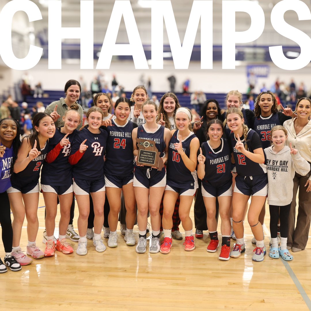 PHSRaiders's tweet image. District Champions! Raider girls basketball defeated Lone Jack in a thrilling game that came down to the wire, 36-35.