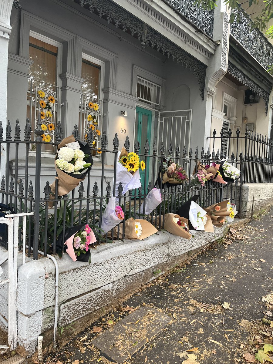 Friends of Jesse Baird turning his home into a makeshift memorial, after the ex-TV presenter + his partner Luke Davies were allegedly murdered here. They’ve called on police to work day + night to find the men’s bodies. NSW cop Beau Lamarre-Condon is accused of killing them.