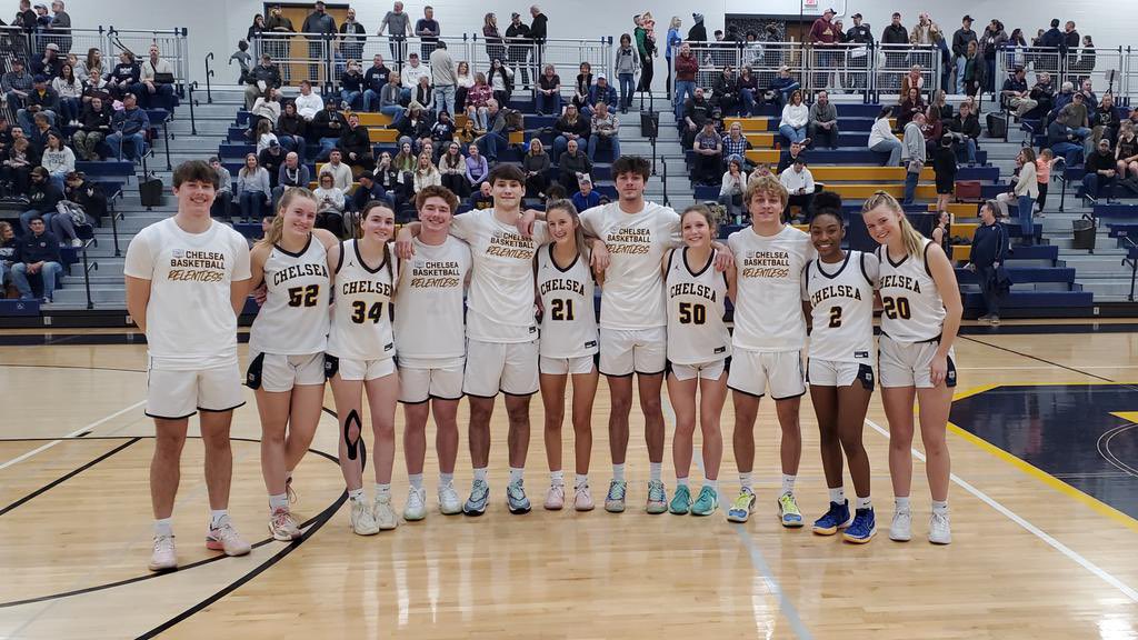 Bulldog Basketball Seniors!! Such a talented group. <a href="/dawggirlsbball/">Chelsea Girls Basketball</a> <a href="/ChelseaBoysHoop/">ChelseaBoysHoop</a> #ForTheC🐾