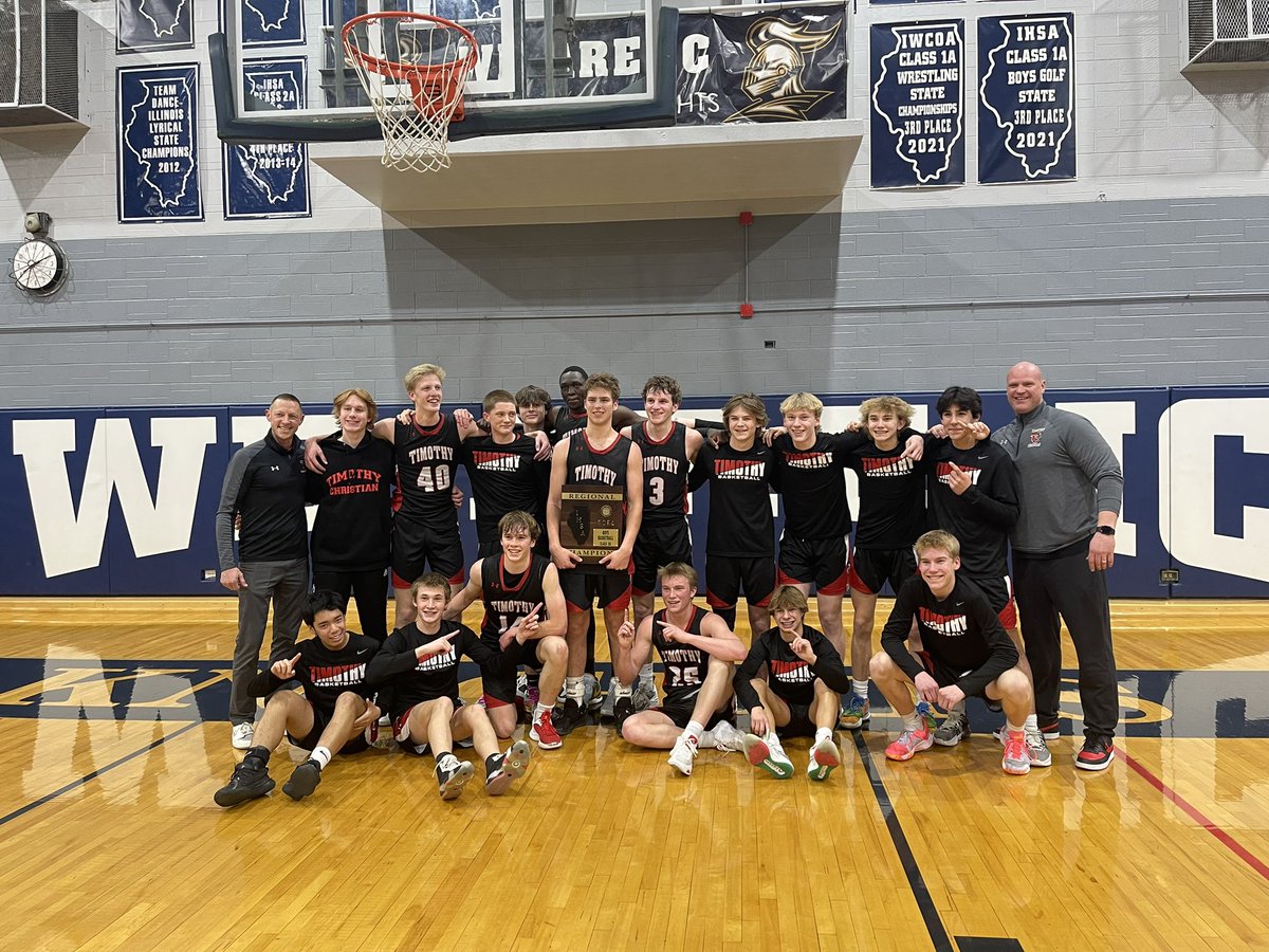 Timothy Christian (13-19) are 2024 Regional Champions 48-38 over IC at IC @AlexKeizer7 14p/7r So. Gamble 13p/5r/3a/3s @thonthonbill3 9p/7r/1a/1s/1b @stephenhribal 8p/6r/2a @RyMcKenzie07 4p/6r/4a Next is Sectional at TC! @TCSAthletics @NestoHoops @dhpreps @MySuburbanLife