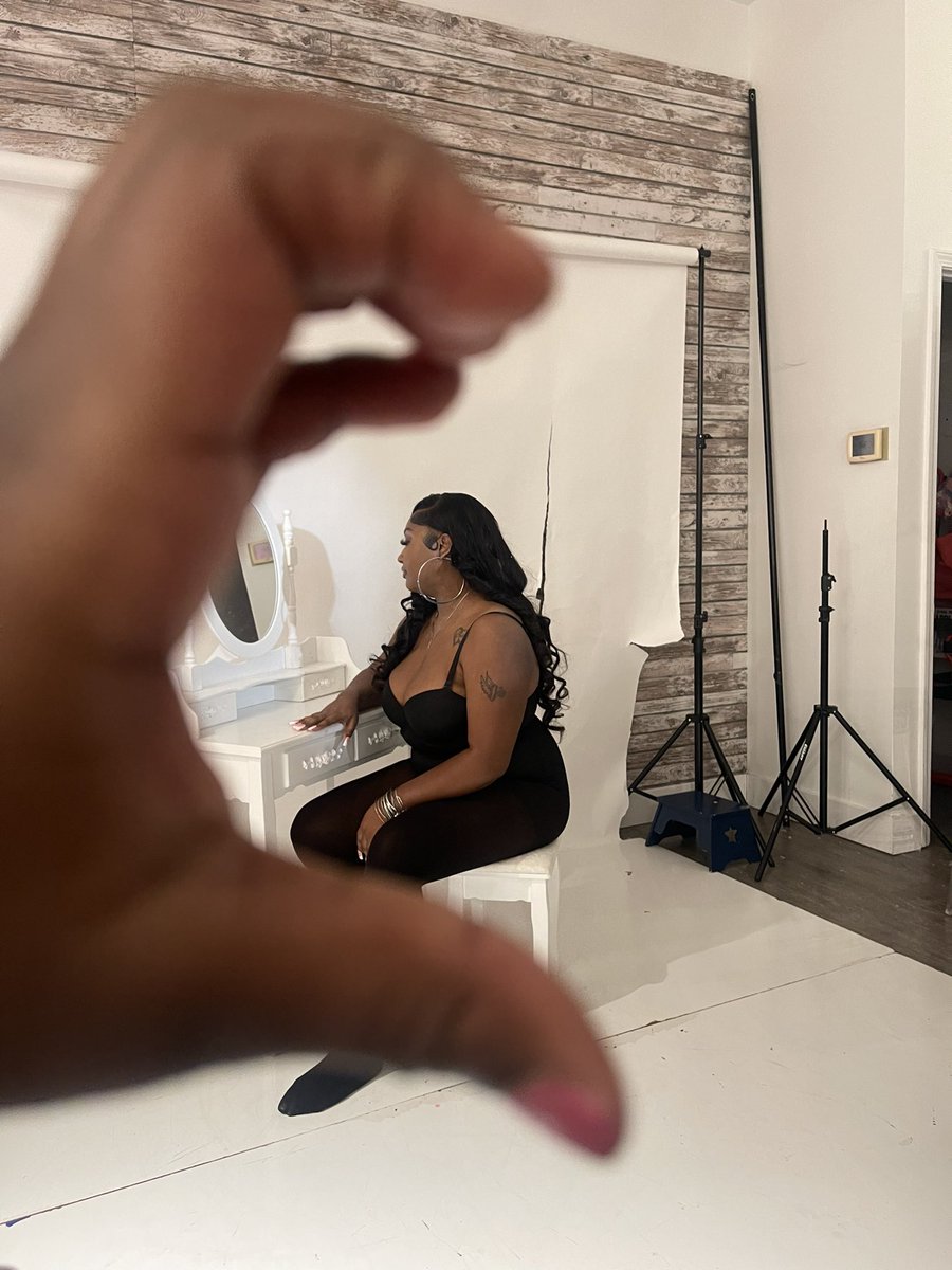 HottieWitDaShottie 📸🔥 tweet media