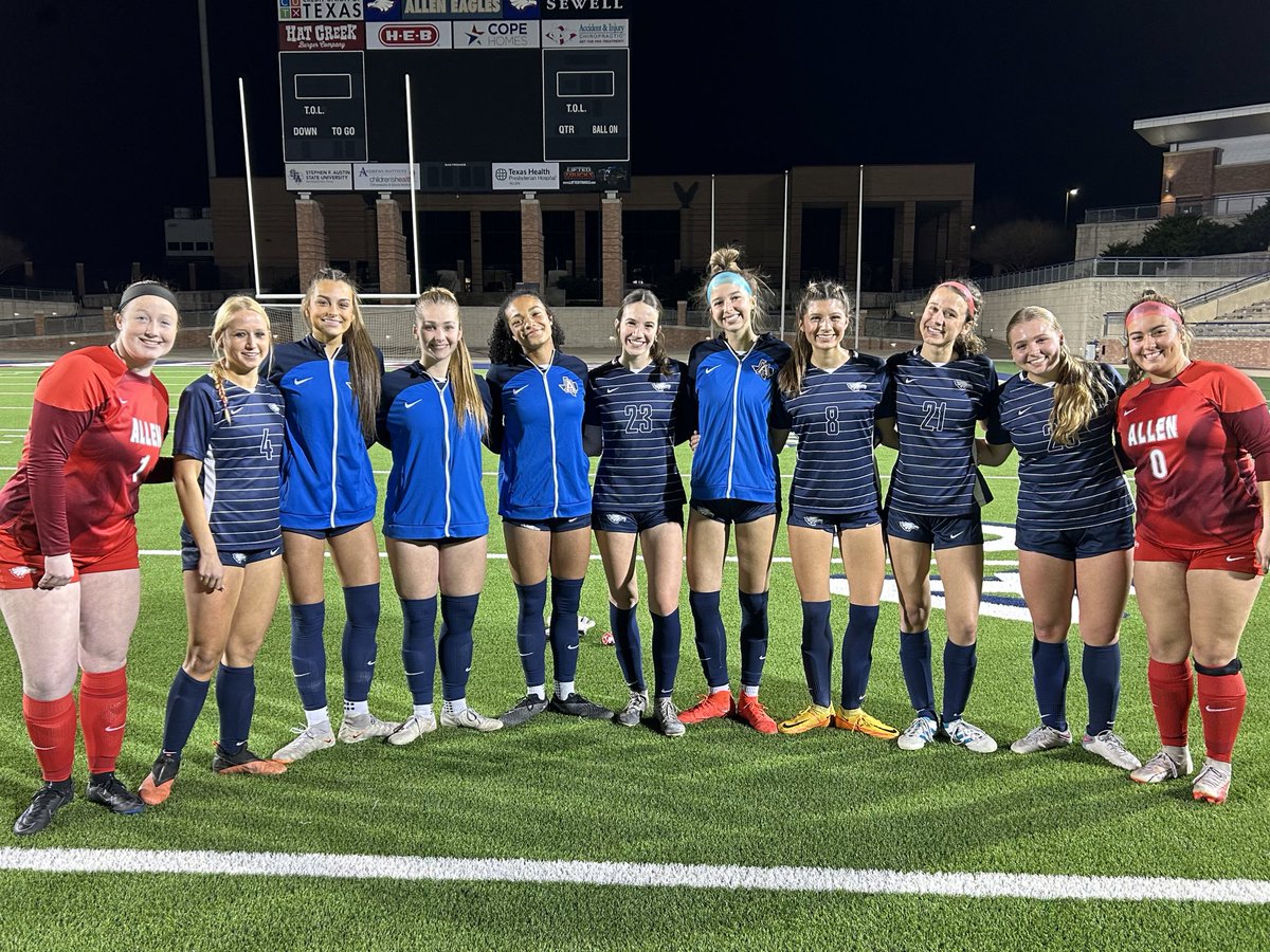 AHSEaglesSoccer's tweet photo. Great team effort out there tonight! 🦅
Laney McBride ⚽️⚽️
Ava McDonald ⚽️🅰️
Sutton Markee ⚽️🅰️
Kylie Alcorn ⚽️🅰️
Daisy Challoner ⚽️🅰️
Audrea Abboud⚽️
Tatum Self ⚽️
Alexa Barker ⚽️
Katelyn Beard ⚽️
Kennedy Amberson 🅰️🅰️
Sydney Williams 🅰️
Sam Sheffield 🅰️
Sofia Villa Cuellar 🅰️ https://t.co/uS1neF5dA8
