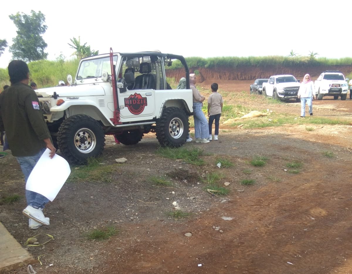 Konsultan &amp; BPN gawe pd bawa keluarga,katanya sekalian Weekend..!
Aku cuma mangut² aja ga bisa apa²..