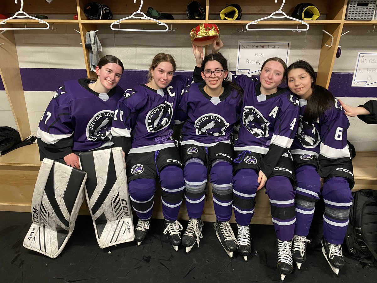 Well, that’s a wrap. Burger King Whopper Warriors were our seniors, Meghan Muise, Olivia MacDonald, Amira Paul, Alexis Chisholm-Beaton and Jeneva Marshall! 💜🖤🩶