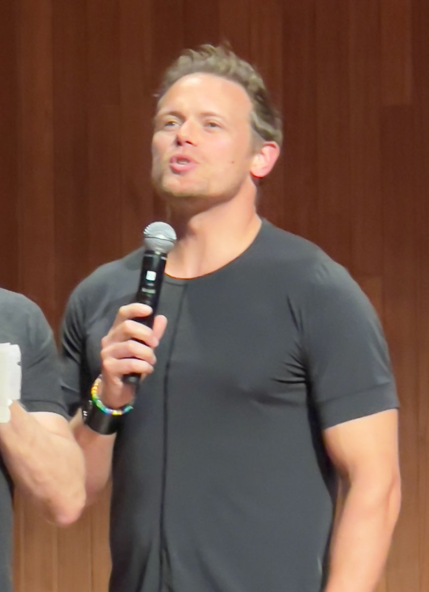 So this is happening!!!! 
 🥰🥰🥰🥰🥰

<a href="/SamHeughan/">Sam Heughan</a> 
<a href="/TheHUBBUB/">The Hub Productions</a>