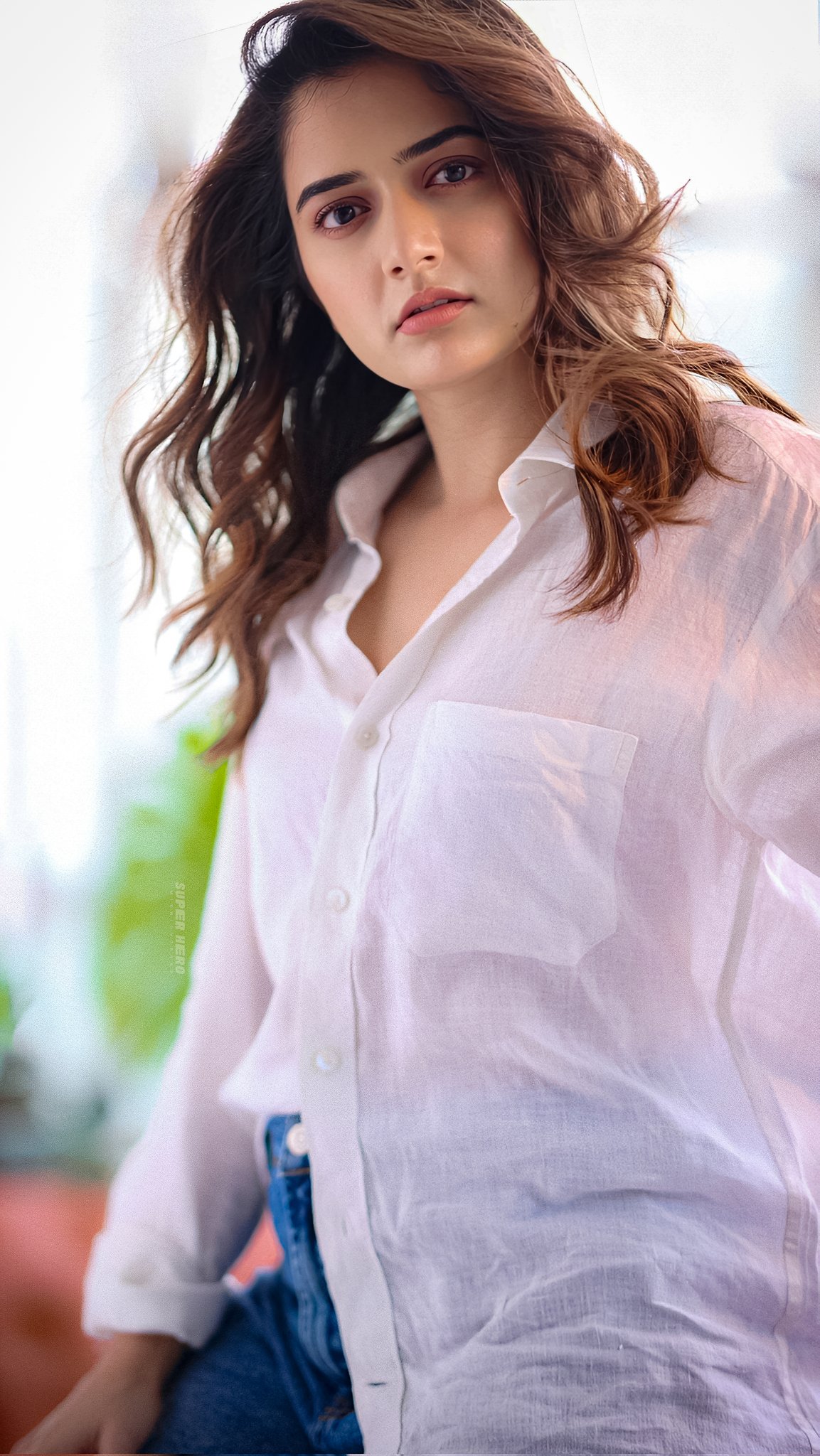 GHEz857bgAELIDZ?format=jpg&name=large