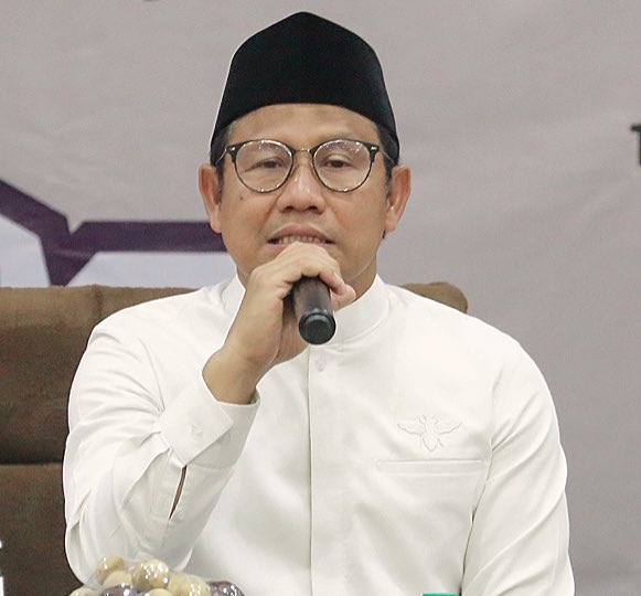 Malam ini Nishfu Sya’ban,
Mohon maaf atas seluruh kesalahanku, tingkah polah maupun tutur kataku kepada anda semua, baik yang sengaja maupun tidak.
Ya Alloh berikan kesehatan, kelancaran dan keberhasilan bagi semua saudaraku sebangsa dan setanah air. Ampunilah kami semua.