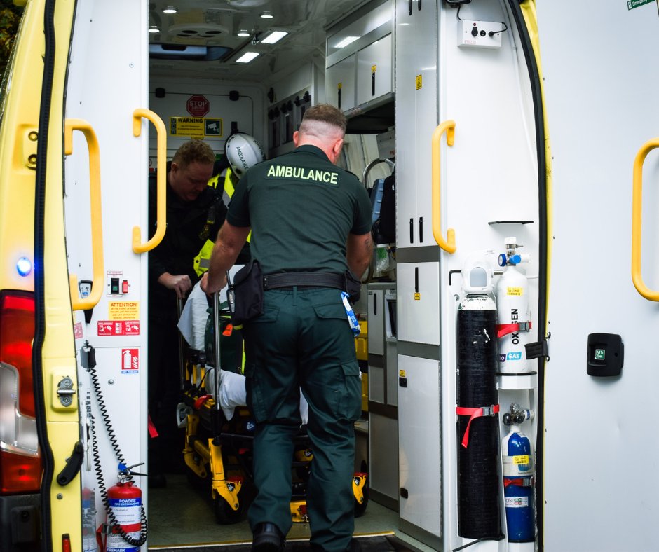 Happy Saturday! Whatever plans you have for the weekend, have fun. 💚
Please use our 999/NHS 111 services wisely this weekend.