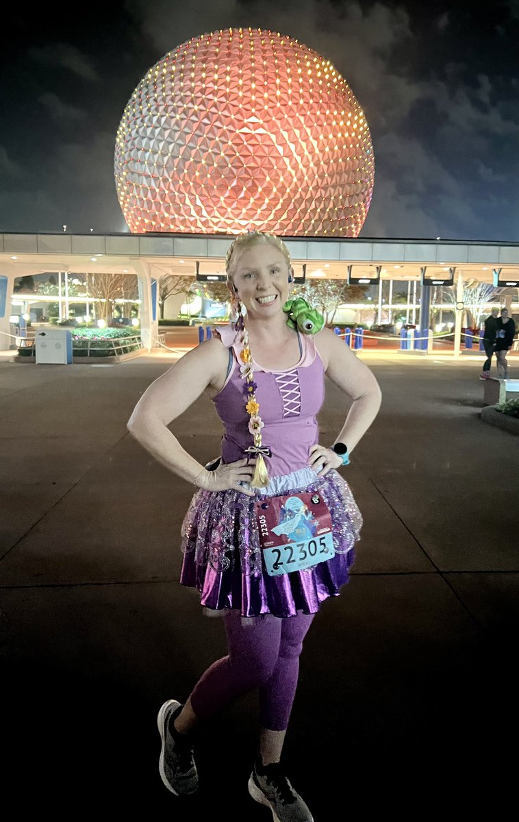 Nikster409's tweet photo. 6.2 Iโm coming for ya!!! ๐๐๐๐๐ผโโ๏ธ๐๐ผโโ๏ธ
@UCFZack @fijiguy @TaylorGerring yโall still here somewhere?? ๐
๐
#princesshalfmarathonweekend #10k #rapunzel https://t.co/jxF6SNU9pS