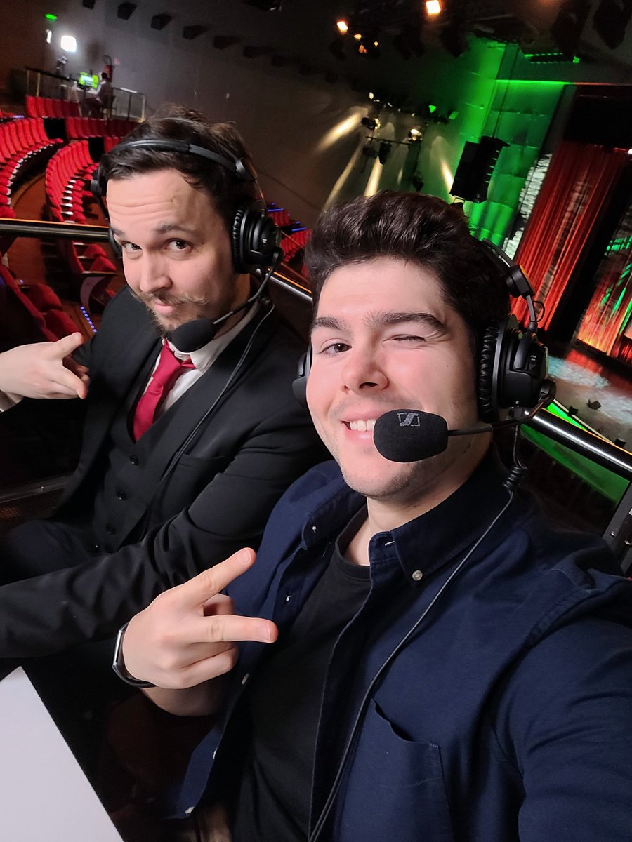 Le lancement de la King Con c'est MAINTENANT

On part avec le beau <a href="/BarbeDouce_cast/">BarbeDouce</a> pour l'ouverture de ce week-end de ZINZIN

ttv/tpk_live