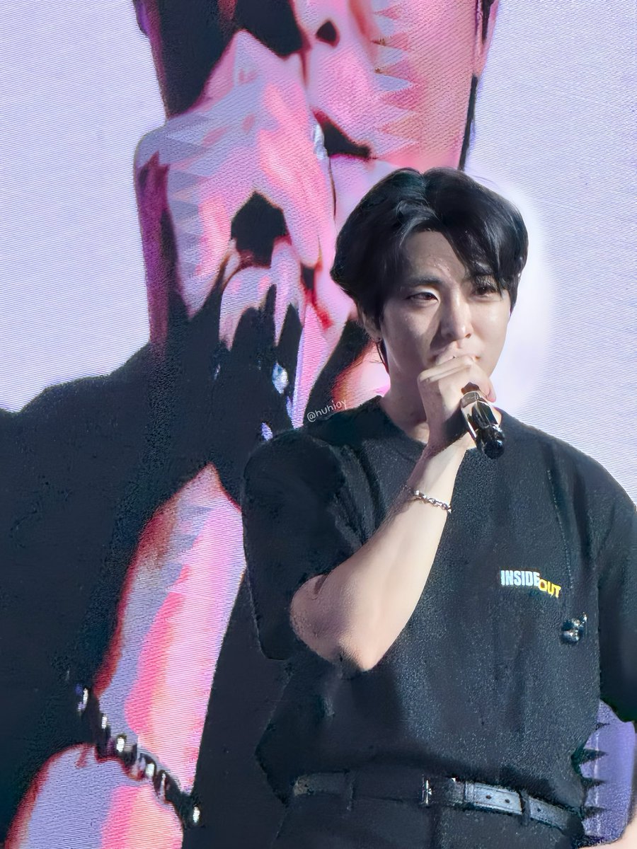 NuNioy's tweet photo. วันนี้กล้องส่ายมาก  อุแวววววว๊

#2024YOUNGJAEinMNL
#INSIDEOUT_Youngjae
#Youngjae #영재 #GOT7 https://t.co/6E4XG8XSXw