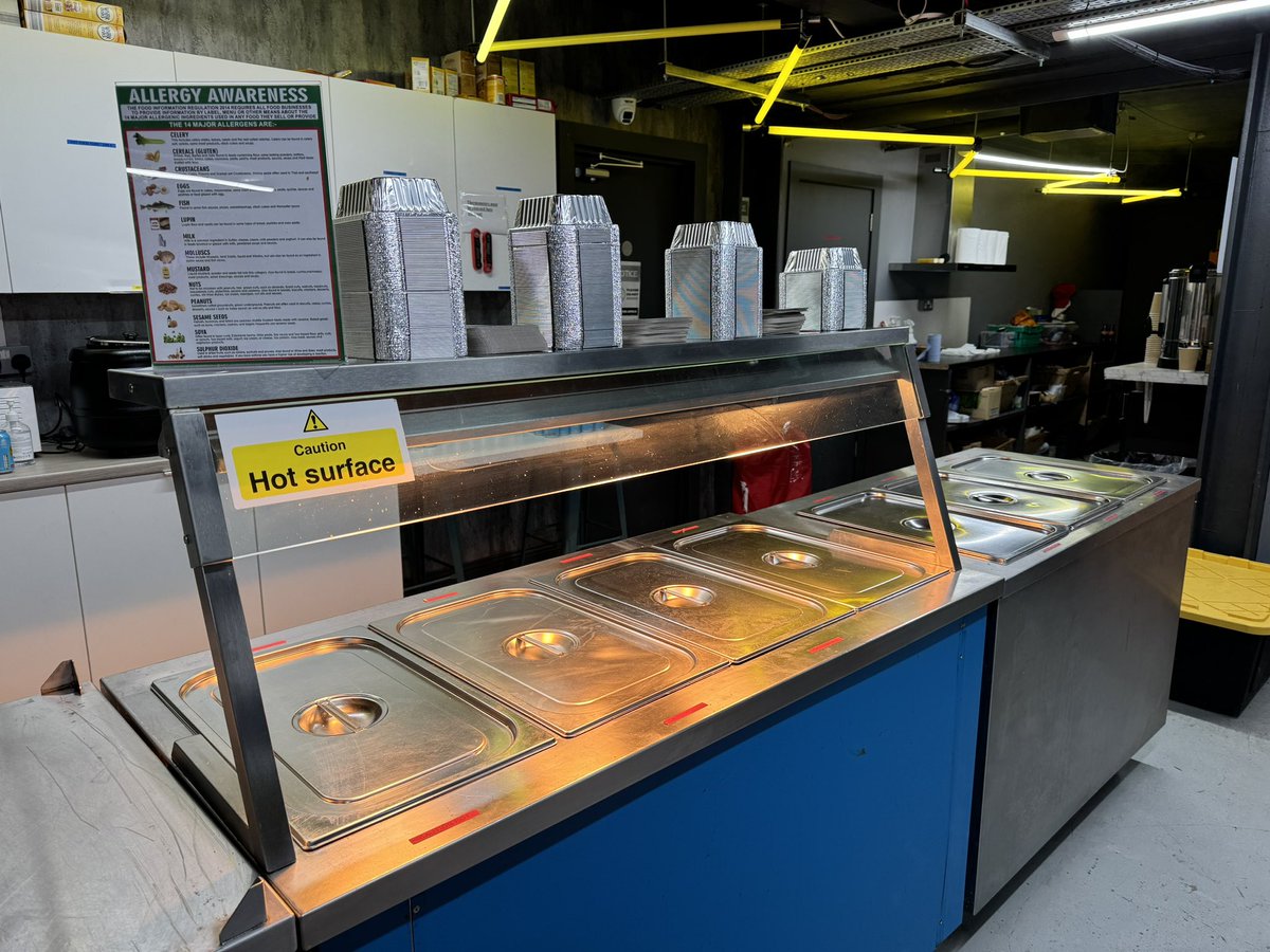 hp_scotland's tweet image. We offer hot meals to the homeless and vulnerable individuals every day of the week from 7pm to 9:30pm at 67 Glassford Street, Glasgow, G1 1UP. All are welcome, and no one is denied assistance.

#HotMealsForAll #SupportingTheVulnerable #CommunityAssistance #GlasgowHelps…