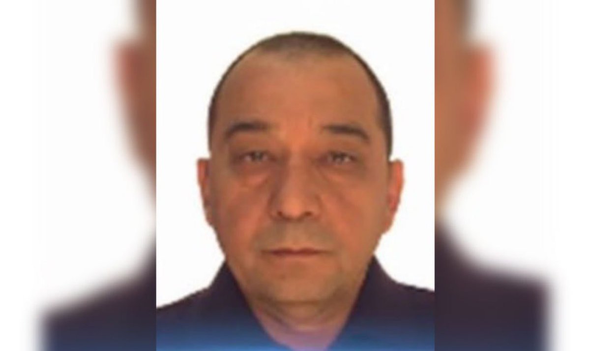 daryo_uz's tweet photo. “Baxti Tashkentskiy”ning akasi Shuxrat Qudratullayev qo‘lga olindi
U tovlamachilikka bog‘liq jinoyat ishi doirasida tergovdan qochib, yashiringan edi.
Batafsil — https://t.co/EmHFQA23VN
#BaxtiTashkentskiy #kocha #tovlamachilik https://t.co/5jIVqbEMzh