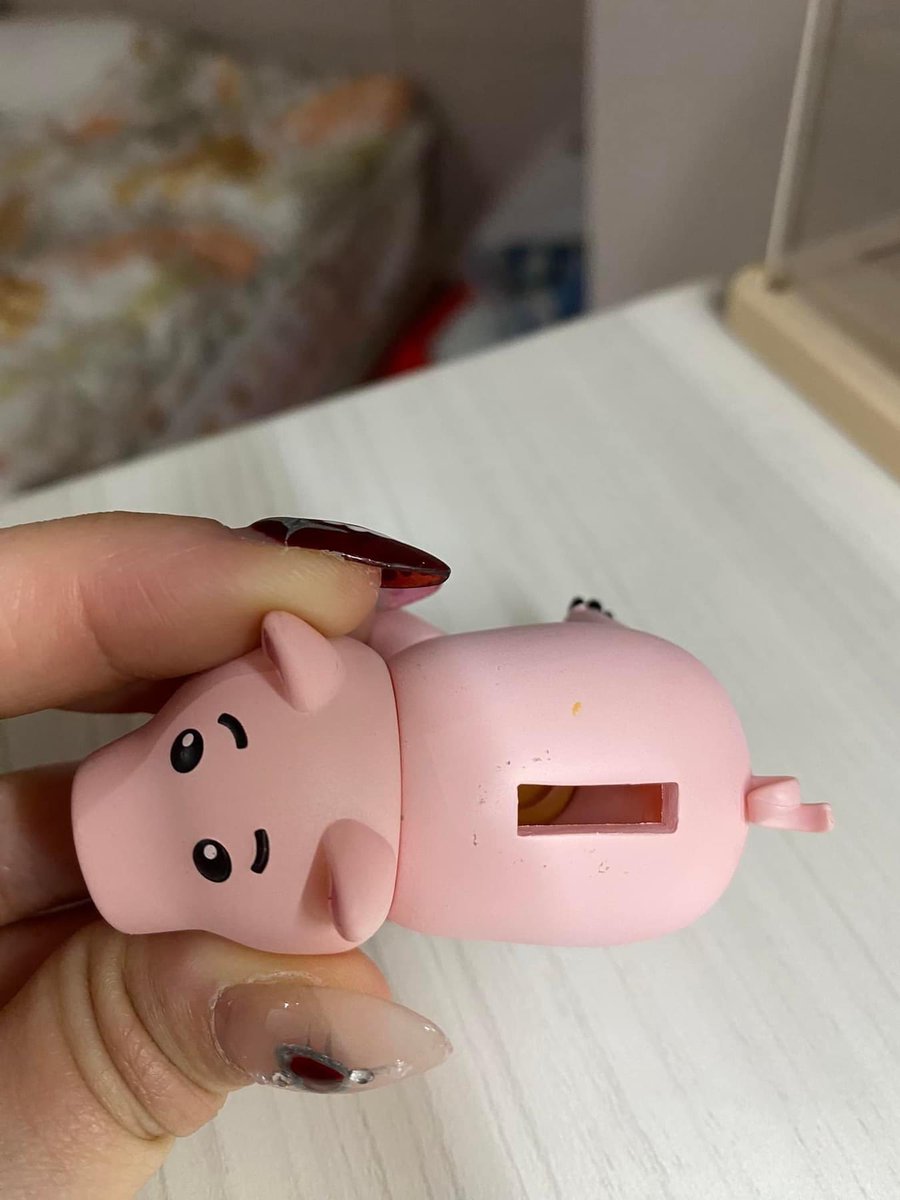 ally_diaries03's tweet photo. wts lfb

toy story - hamm the pig (from miniso)

✨ whole set for only ₱520 (bought for ₱600)
— no box and foil but will make sure to pack it securely
✨ pig has some flaws (see pic)

loc: quezon city
mop: gcash (payo only)
mod: sdd, ggx, sco

comment or dm to claim! 😊 https://t.co/nsyw60nzuU