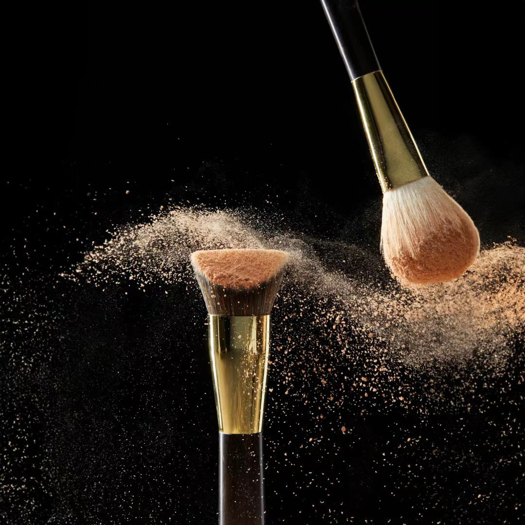 chanmycosmetics's tweet photo. Happy China Lantern Festival 2024!
Your Custom Makeup Brush Manufacturer and Supplier 2024!
WhatsApp: +86-18975142102
📲Mobile: +86-13397419683
🌐Website: https://t.co/3DtUtuHD0f
📩Email: ceo@vonirbeauty.com
#makeupbrushfactory #custommanufacturing #cosmeticbrush #makeupbrushes https://t.co/nnOdrOMFtd