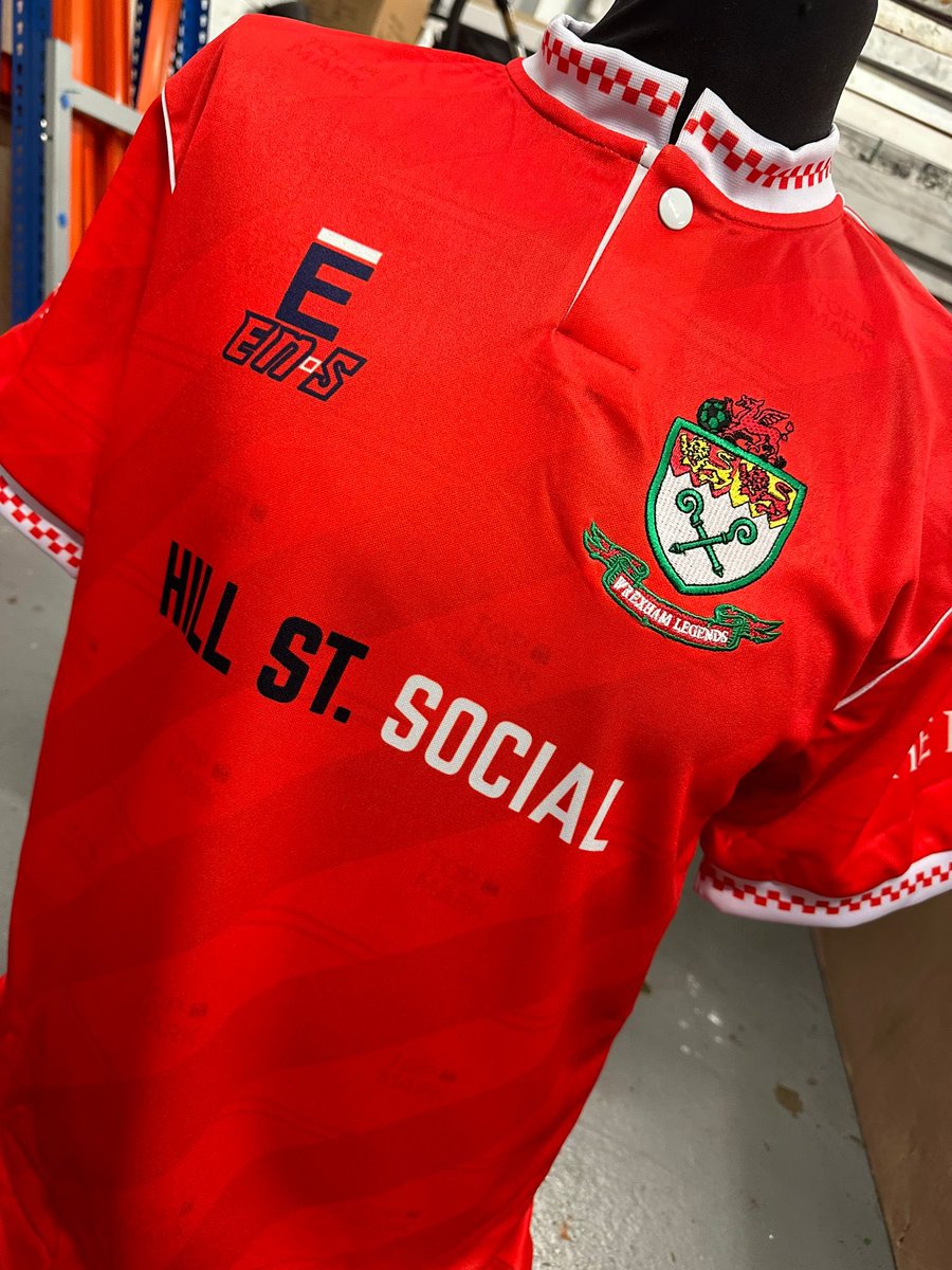 Wrexham Legends tweet media