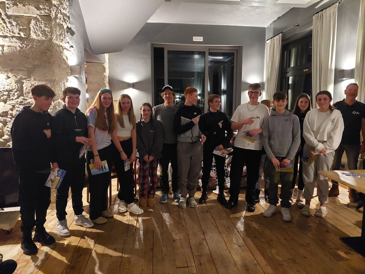 BLSSki's tweet photo. Ski presentation evening https://t.co/ksntJPAzUz