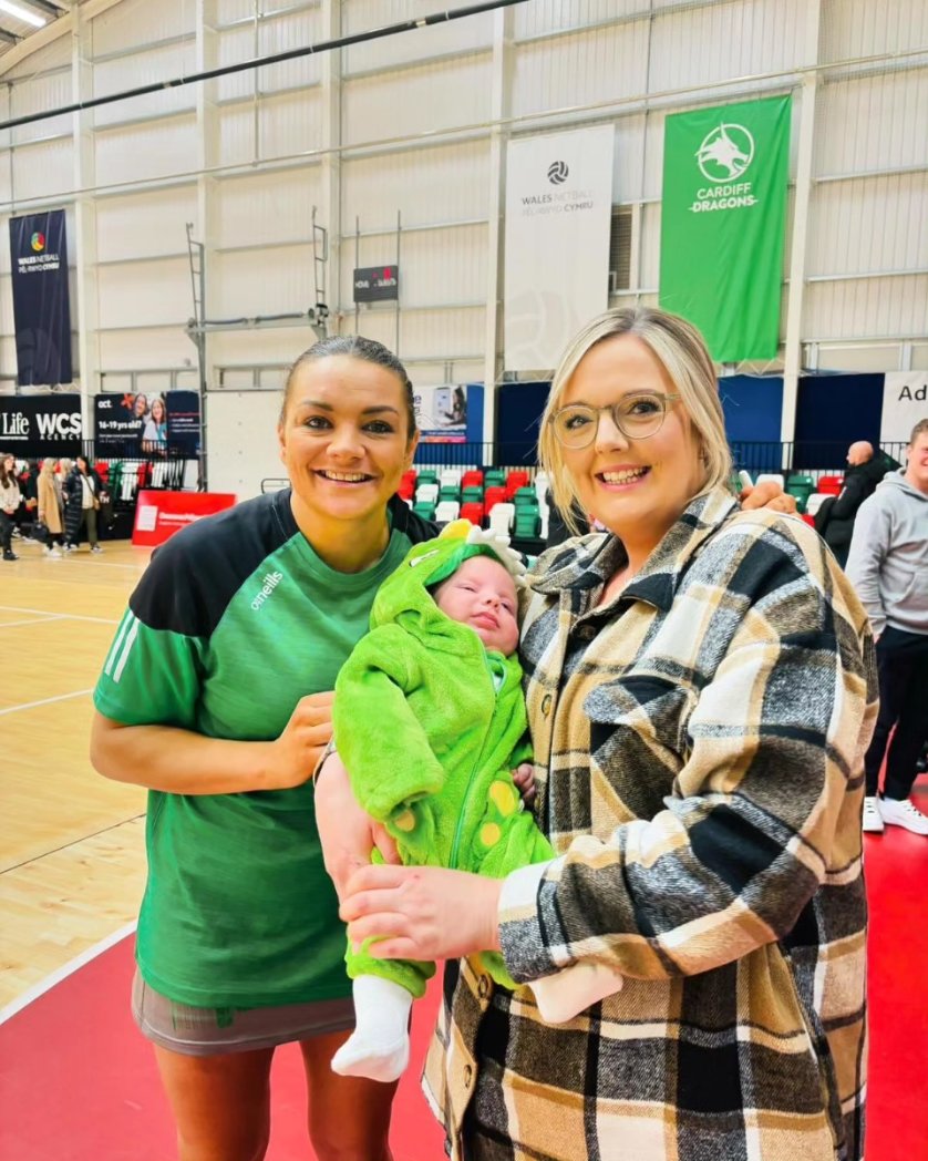 BethDursley's tweet photo. Leo loved watching @cardiffdragons_ last night and having big cwtches with the girls 🐉💚 https://t.co/beYrFBGFyl