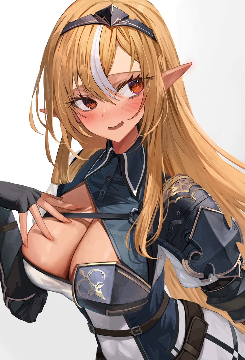 #三連休はフォロワーさんが増えるらしい

最近は衣装交換とかよく描いてます
よかったら見てってネ 