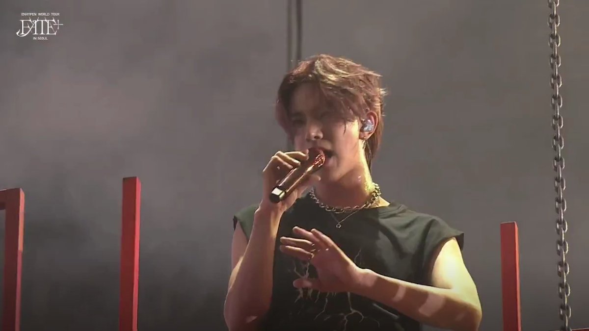 heeseung archive tweet media