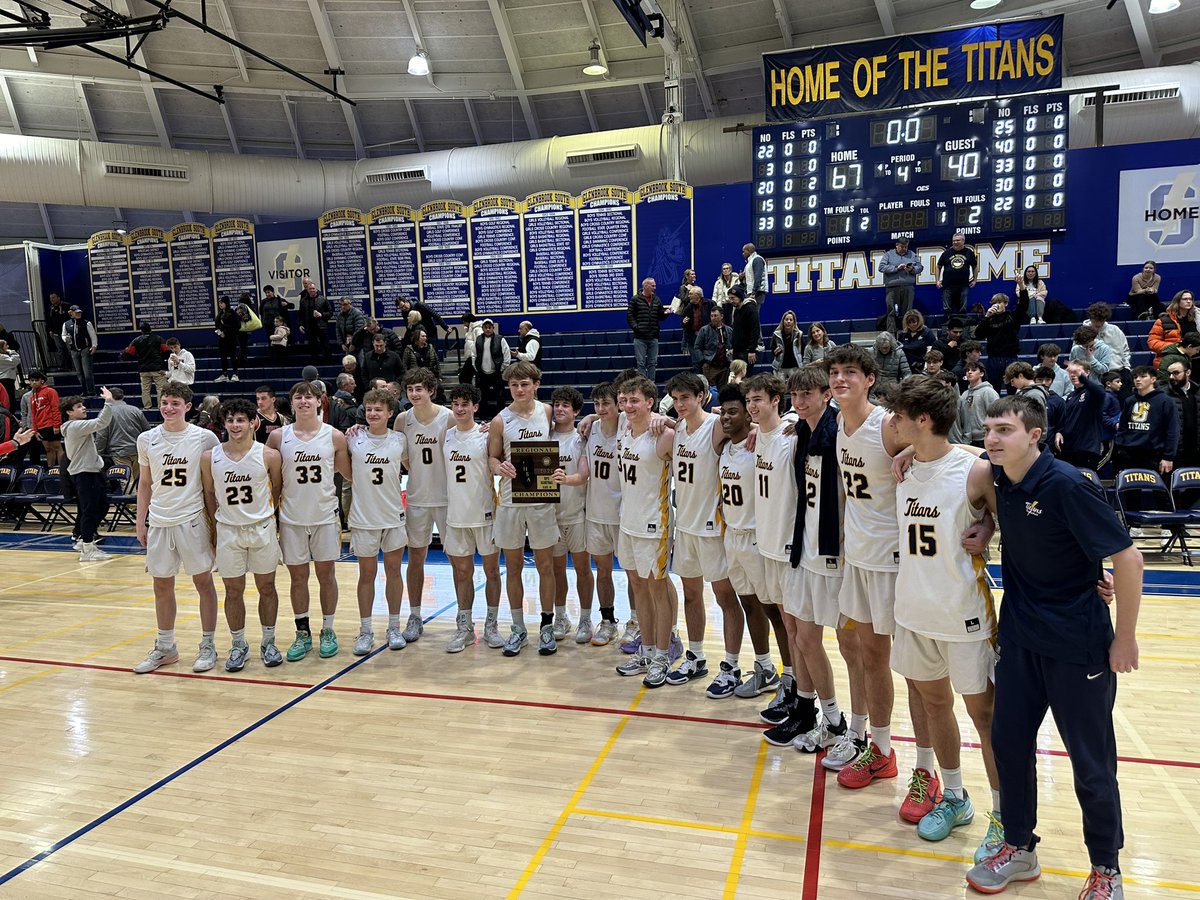 TitanBoysHoops's tweet photo. Glenbrook South won its fifth consecutive Regional Championship tonight, beating a tough Maine South squad 67-40.
Taylor 23 pts
Hadjistamoulou 15 pts
Hubbard 9 pts
DeVine 8 pts
Kasher 7 pts
@michaelsobrien @joehoopsreport @Dion_JTsports @HSBBALLjg @NestoHoops @TitanBoosters https://t.co/IkQb9k9zdf