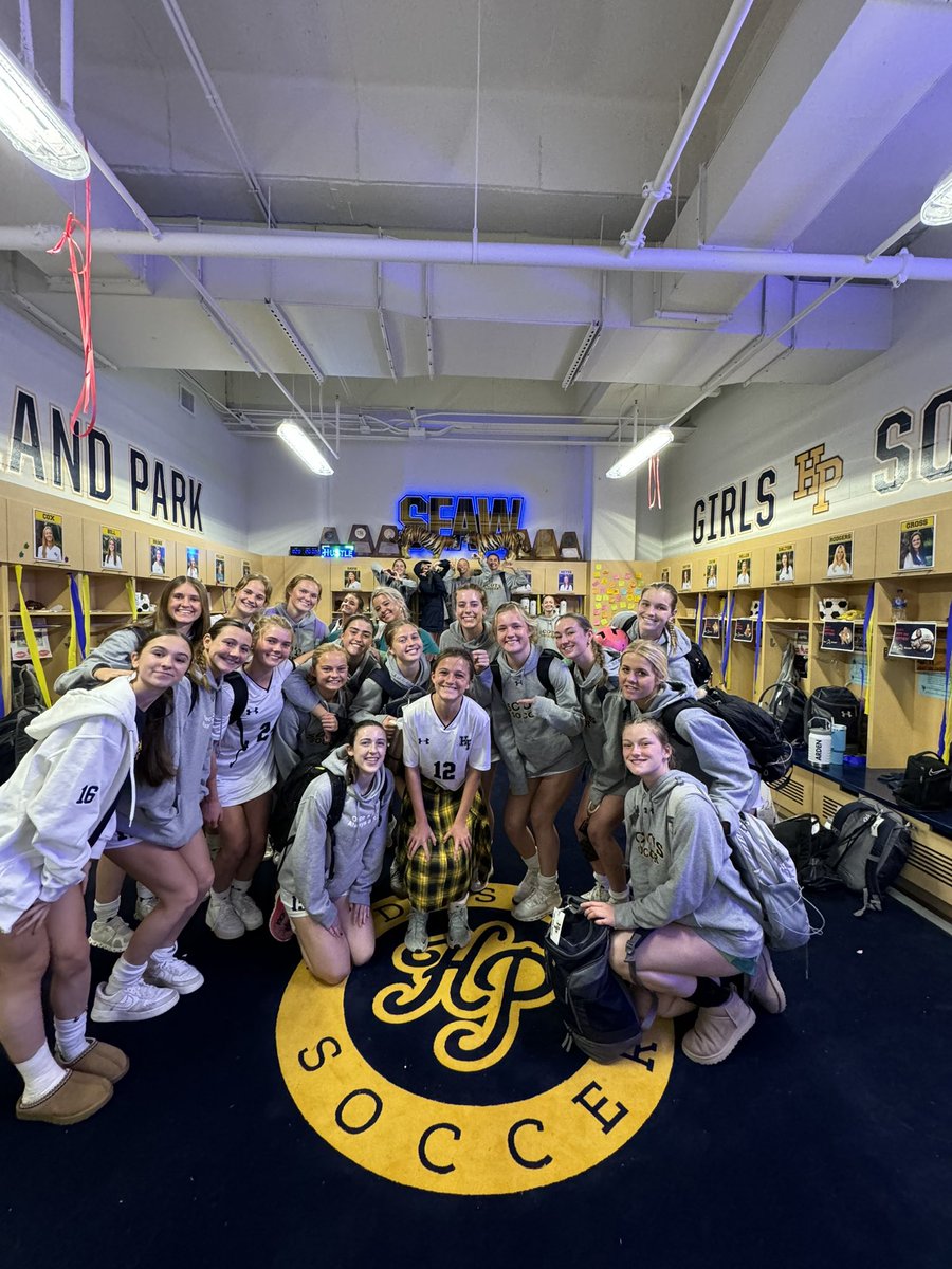 Fantastic team win tonight vs a strong Richardson group👏👏💪💙💛 Keep it rolling lady scots! #Attitude #Grit #Unity #Dedication #KickItUpaNotch
⚽️Elle Jones
⚽️Whitney Gross
🅰️🅰️ Addie Brink
Whitney Gross #KILTIT 
Game ball to Lucy Cox and handed off the Reese Liner🔥