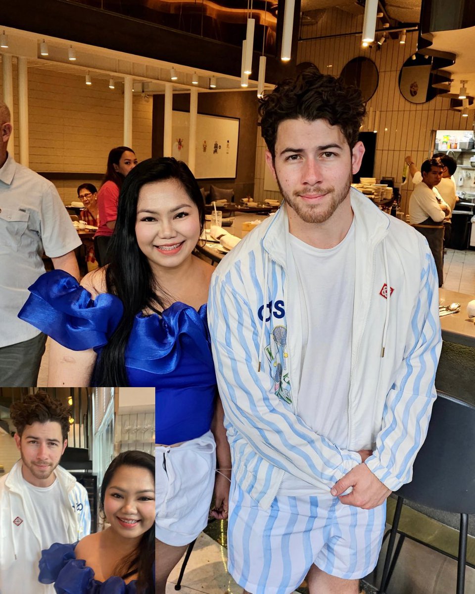 vecaglen's tweet image. Jonas Brothers with a fan in Manila

Chz!!!!! I waited 17 years!!! I did everything to be in this moment 😭♥️

Thanks for coming back @jonasbrothers @joejonas @nickjonas @kevinjonas