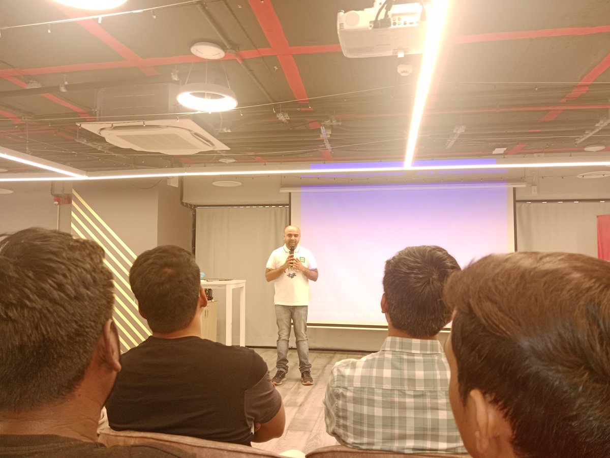 harshal_honde21's tweet image. Great talk by ceo of @NonStopio 

#FlutterNagpur #FlutterPulse