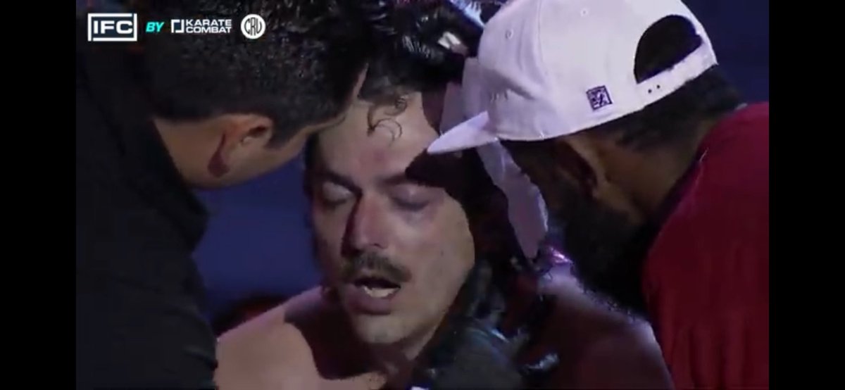 BitboySOL's tweet image. $BITBOY UP, $BITCOIN DOWN. SHADOW WAS ALWAYS BETTER ANYWAYS YOU BLUE BITCH