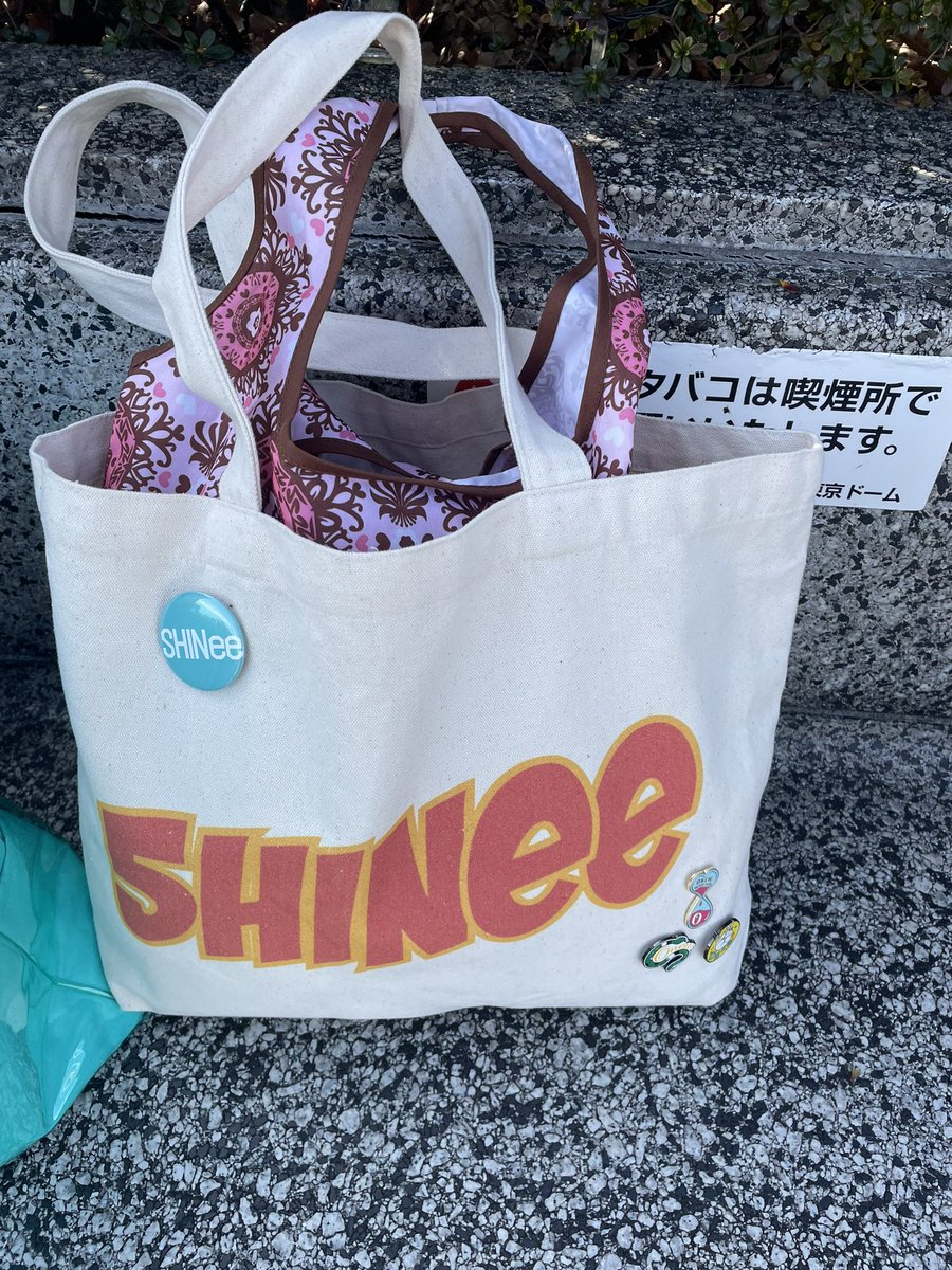 etoro_0125's tweet photo. @konewonew このバッグ持っています https://t.co/xRdur3MPw1
