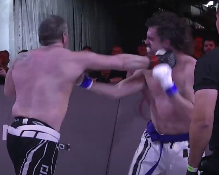 BitboySOL's tweet image. I AM THE DANGER, A BITCH ASS DEV JUMPS IN THE RING AND GETS ROCKED, AND YOU THINK THAT OF ME? NO, I AM THE ONE WHO ROCKS 

$BITBOY