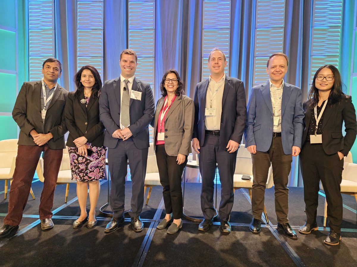 Deepali Kumar (@dktransplant) on Twitter photo Proud of our transplant team representing Ajmera Transplant Centre at CEOT2024!
<a href="/UHNTransplant/">Ajmera Transplant Centre UHN</a> <a href="/HumarAtul/">Atul Humar</a> <a href="/MarceloCypel/">Marcelo Cypel</a> <a href="/MamathaBhat3/">Mamatha Bhat</a> <a href="/AST_info/">American Society of Transplantation (AST)</a> Proud of our transplant team representing Ajmera Transplant Centre at CEOT2024!
<a href="/UHNTransplant/">Ajmera Transplant Centre UHN</a> <a href="/HumarAtul/">Atul Humar</a> <a href="/MarceloCypel/">Marcelo Cypel</a> <a href="/MamathaBhat3/">Mamatha Bhat</a> <a href="/AST_info/">American Society of Transplantation (AST)</a>