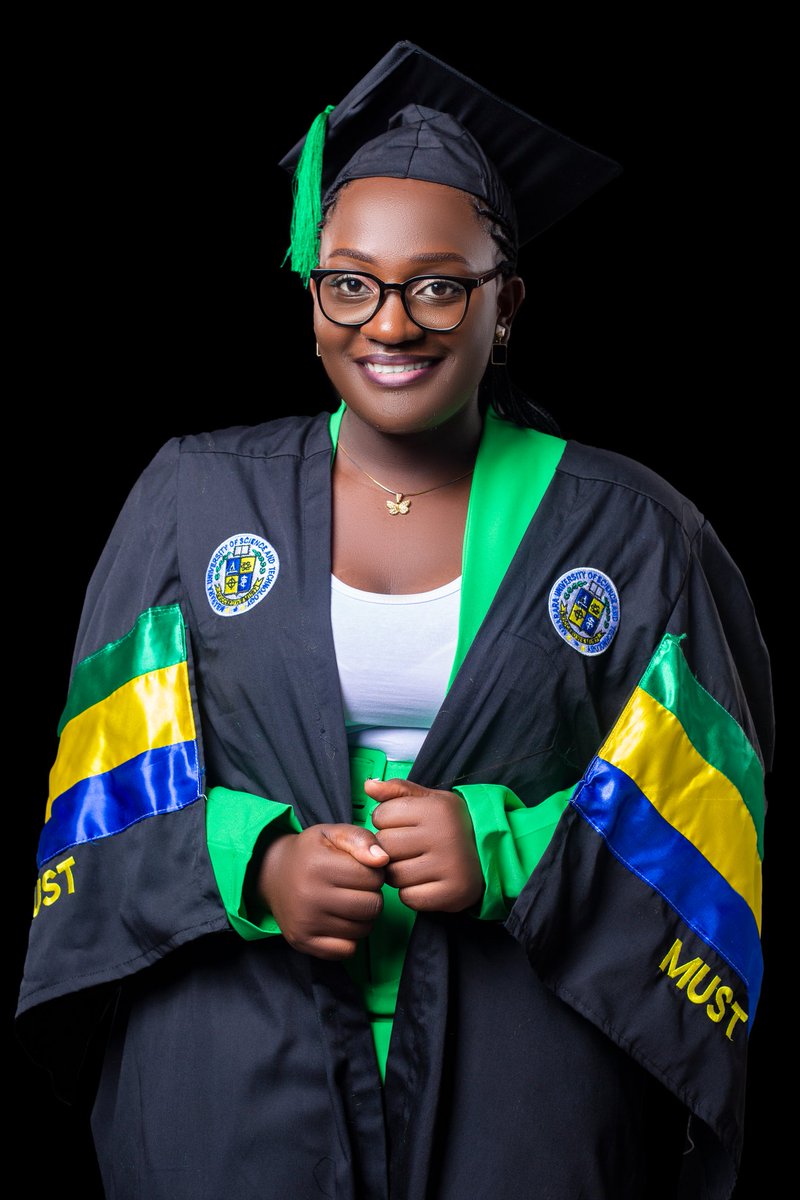 congratulations to Kiconco Shillar @ShillarKiconco2 our current #BubzLeague speaker,on graduating with Degree in Bachelor of science in Petroleum engineering and Environmental management . You are a good leader 🙏
 #30thMUSTGrad