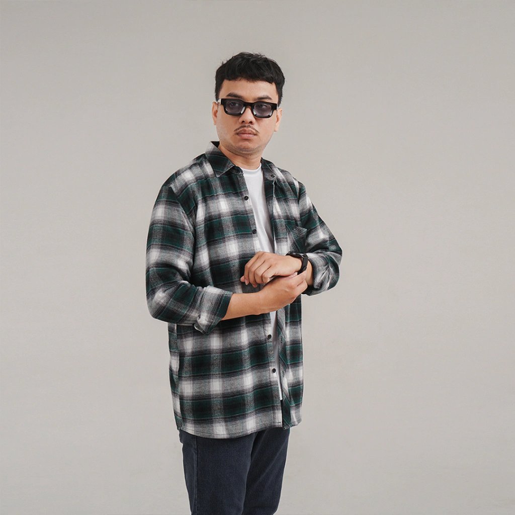 withaefs's tweet photo. 👔 Rekomendasi Kemeja Flannel 👔

- A Thread - https://t.co/Auv0xjyOWU