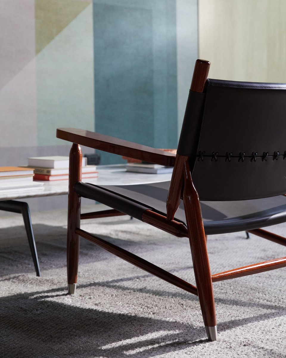 mozaik_design's tweet image. Doğasında olan yaratıcılık ve el işçiliğinden doğan sadelik: Antonio Citterio imzalı Tessa S.H. Koltuk, İtalyan mobilya yapım tekniği ile işlenmiş ahşabın yüksek kaliteli deri ile mükemmel bir kombinasyonudur. 

Courtesy of #Flexform
#TessaSH #armchair #design #AntonioCitterio