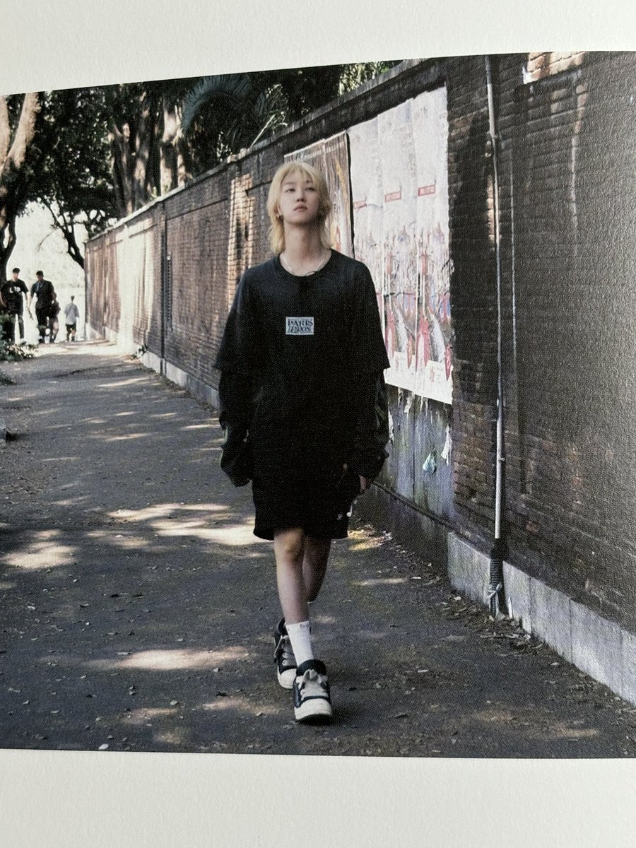 _haofolder_'s tweet photo. Nana tour was all about baby girl minghao https://t.co/vC3YS582rH
