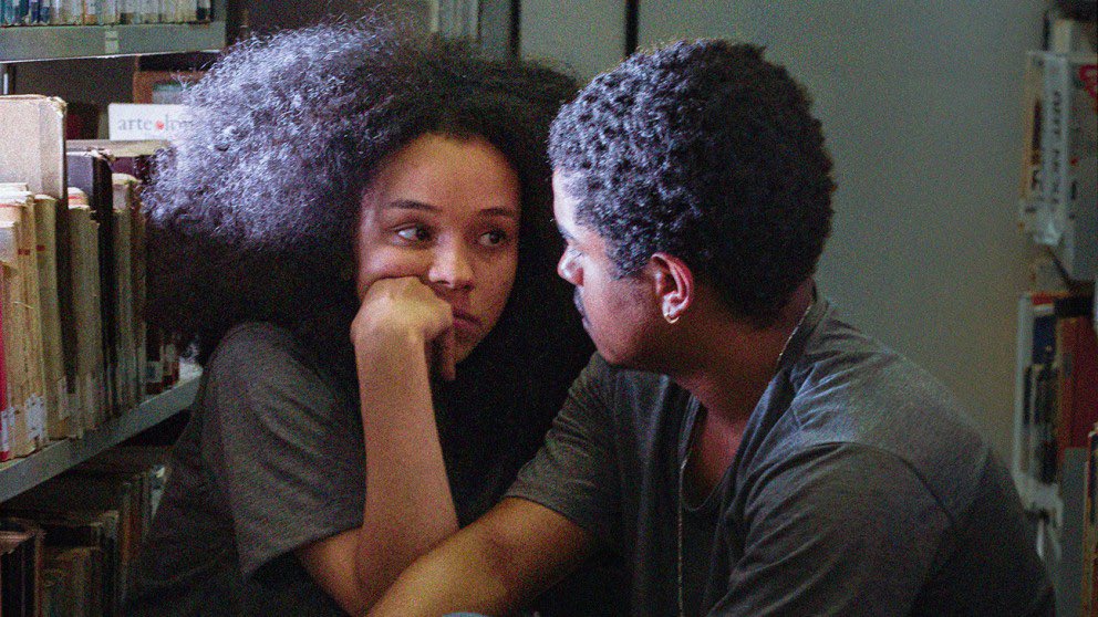 ColetivoCritico's tweet photo. BERLINALE: destaques para o cinema brasileiro e feminino! 🇧🇷
LAPSO, de Caroline Cavalcanti, ganhou uma Menção Especial do Youth Jury na Mostra Generation 14plus!
Viva o cinema brasileiro! ✨
#Berlinale2024 #Generation14plus #Berlinale #Lapso #CarolineCavalcanti https://t.co/wPeOpYQHwH